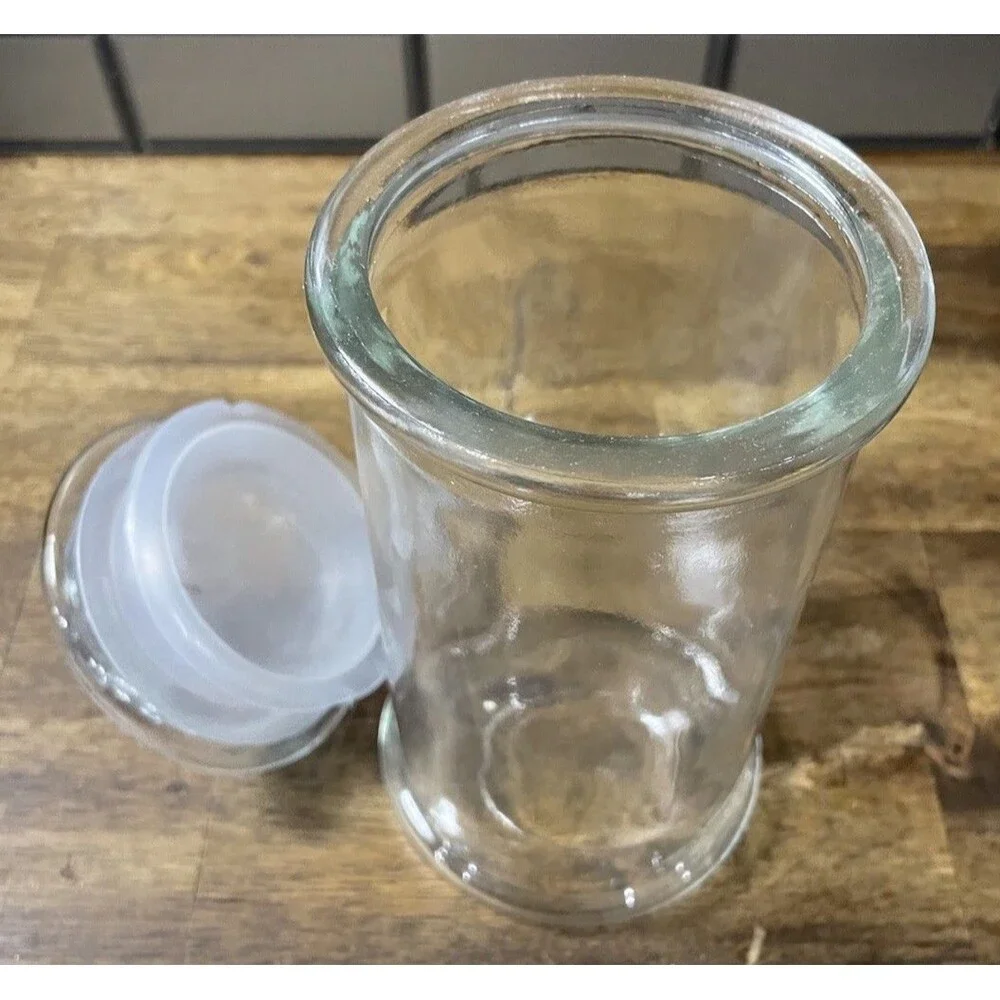 Decorative Clear Glass Candy Or Beauty Supplies Storage Jar With Lid